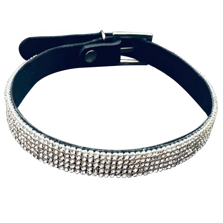 Gargantilha Choker Em Couro Sintético Com Brilho Detalhes Em Strass